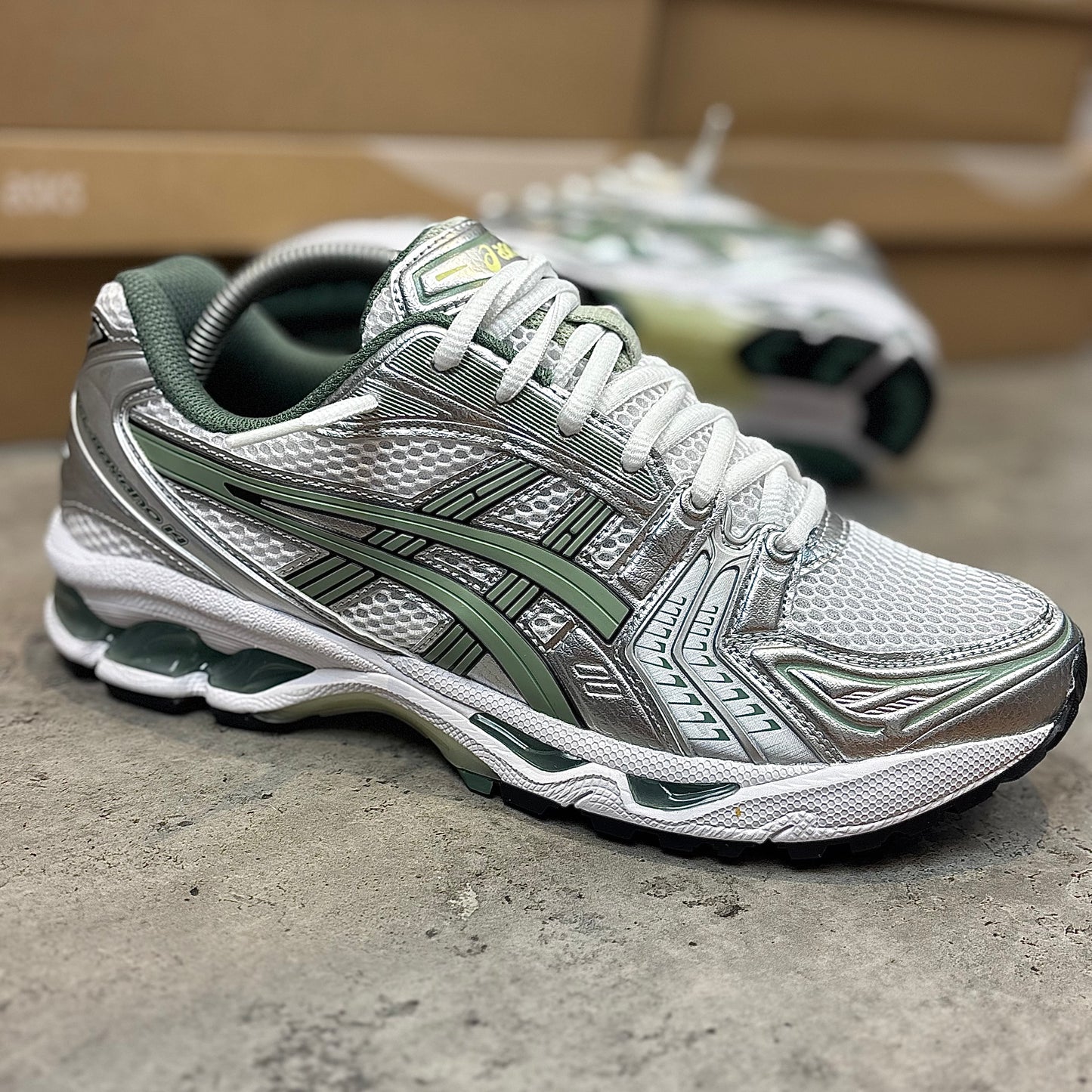 ASICS GEL KAYANO 14