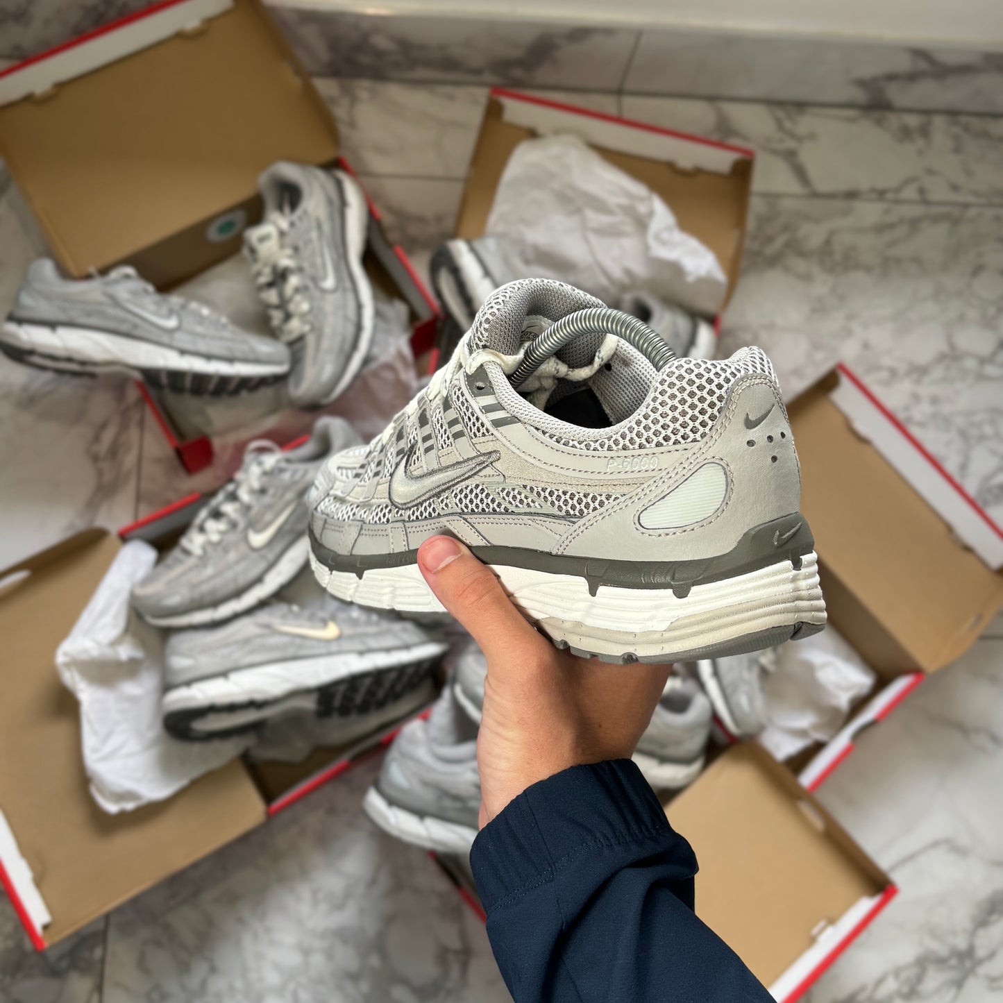 NIKE P-6000 BEIGE
