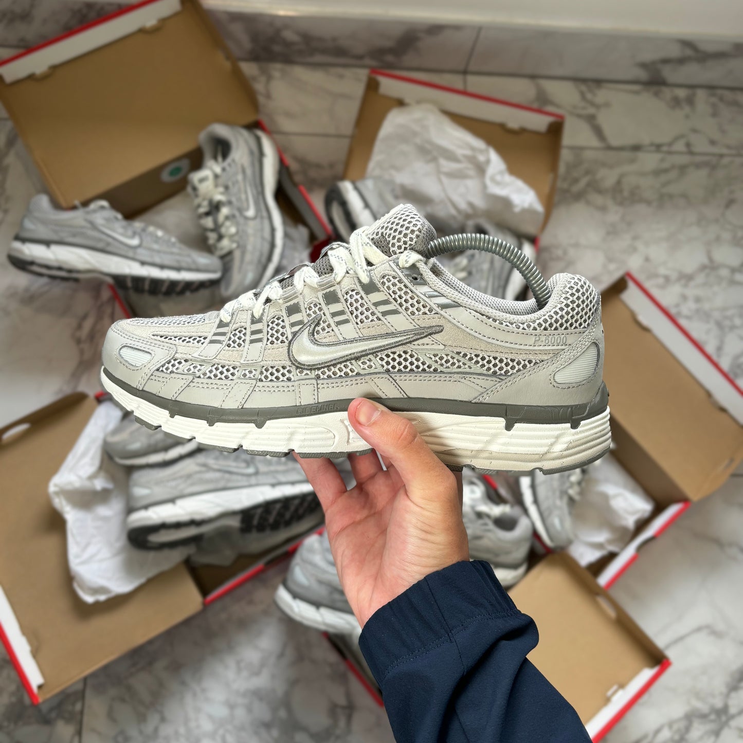 NIKE P-6000 BEIGE