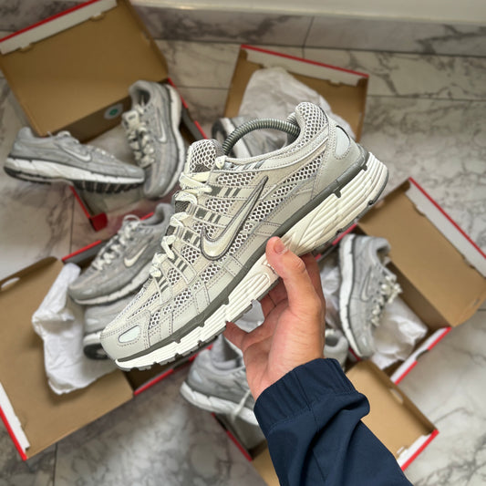 NIKE P-6000 BEIGE