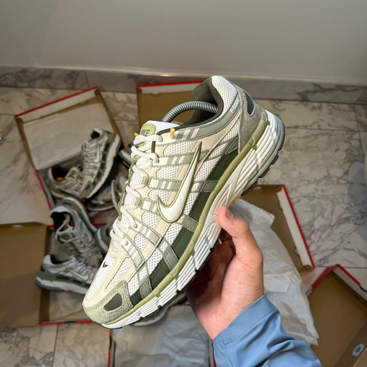 NIKE P-6000 CARGO-KHAKI